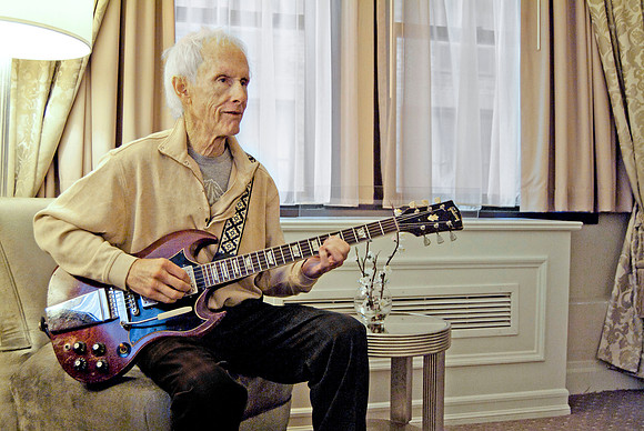Robby Kreiger - Warwick Hotel, NYC, 2014